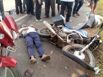 ରୁପ୍ରା ଭାୟା ପଲମ ରାସ୍ତାର ମୁସ୍କୁଟି ଛକ ନିକଟରେ ଦୁଇ ବାଇକ୍ ମୁହାଁମୁହିଁ , ଦୁଇ ଚାଳକ ଗୁରୁତର