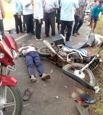 ରୁପ୍ରା ଭାୟା ପଲମ ରାସ୍ତାର ମୁସ୍କୁଟି ଛକ ନିକଟରେ ଦୁଇ ବାଇକ୍ ମୁହାଁମୁହିଁ , ଦୁଇ ଚାଳକ ଗୁରୁତର