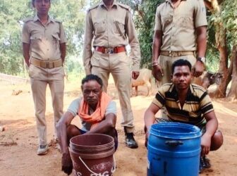 ଅବକାରୀ ଚଢାଉ, ବିପୁଳ ପରିମାଣର ମଦ ଓ ପୋଚ ଜବତ, ୪ ଗିରଫ