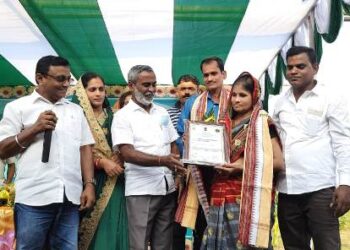 କୋବ୍ରା କମାଣ୍ଡୋରେ କାର୍ଯ୍ୟରତ ଯବାନଙ୍କ ପିତାମାତାଙ୍କୁ ସ ମ୍ବର୍ଦ୍ଧନା