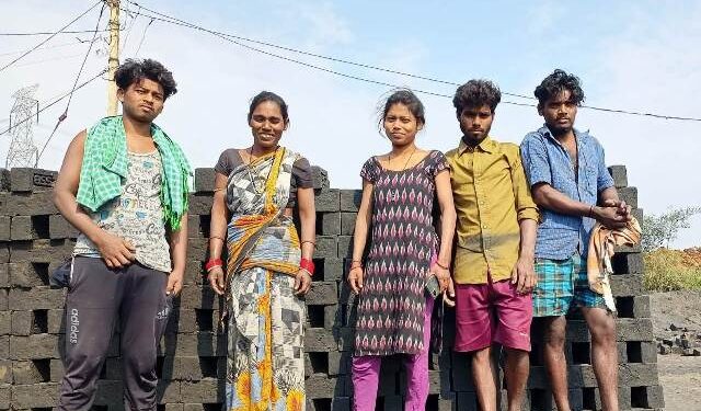 ପାଇକମାଲ ବ୍ଲକରେ ପୁଣି ଏକ ଦାଦନ ଶ୍ରମିକ ମାନଙ୍କ ସମସ୍ଯା ସାମନାକୁ ଆସିଛି