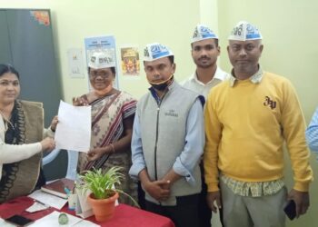 ମଣ୍ଡି ରୁ ସମସ୍ତ ଧାନ ତ୍ୱରିତ ଉଠାନ୍ତୁ ସରକାର : ଆପ୍ ମିଲ ପରିଦର୍ଶନ କରନ୍ତୁ ଜିଲ୍ଲାପାଳ – ବରଗଡ଼