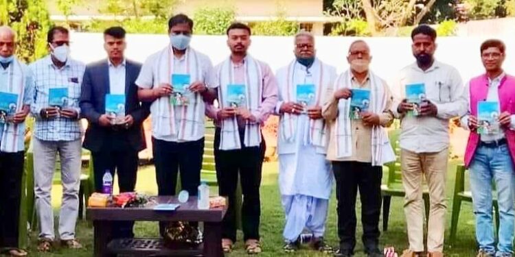 କଥାକାର ହାଡ଼ିବନ୍ଧୁ ପାଢ଼ୀଙ୍କର ଗଳ୍ପ ସଂକଳନ ‘ତିନି ଅକଥା’ ଲୋକାର୍ପିତ