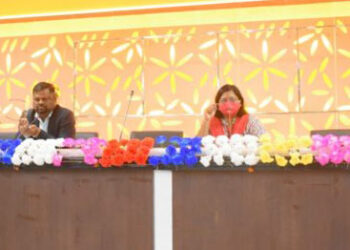 ଜିଳ୍ଲାପାଳ କଲେ ସମିକ୍ଷା : ୮୪ ଗୋଟି ସ୍କୁଲ ୫-ଟି ବିଦ୍ୟାଳୟ ରୂପାନ୍ତରିତ କାର୍ଯ୍ୟକ୍ରମରେ ସାମିଲ