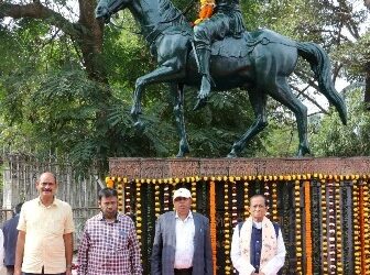 ବିପ୍ଳବୀ ବୀର ସୁରେନ୍ଦ୍ର ସାଏଙ୍କୁ ବିଧାନସଭା ପକ୍ଷରୁ ସଶ୍ରଦ୍ଧ ଶ୍ରଦ୍ଧାଞ୍ଜଳି