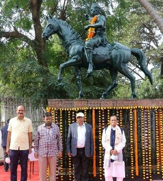 ବିପ୍ଳବୀ ବୀର ସୁରେନ୍ଦ୍ର ସାଏଙ୍କୁ ବିଧାନସଭା ପକ୍ଷରୁ ସଶ୍ରଦ୍ଧ ଶ୍ରଦ୍ଧାଞ୍ଜଳି