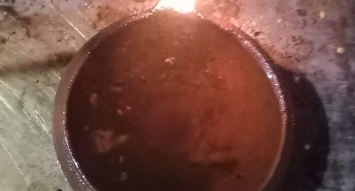ପାଲକଷଣ୍ଢା କାଳୀ ମନ୍ଦିରରେ ବିନା ବଳିତାରେ ଅନବରତ ଜଳୁଛି ଦୀପ – ଅଲୌକିକ ଘଟଣା