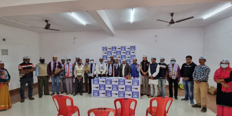 ଆପ୍ ରାଜ୍ୟ ସମ୍ପାଦକ ବିନୟ ତିୱାରୀଙ୍କ ବରଗଡ଼ ଗସ୍ତ