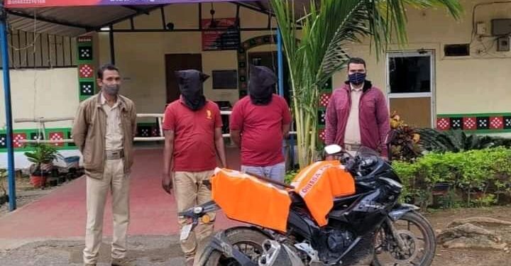 ନକଲି ପୋଲିସ ଯାଞ୍ଚ୍ ଅଳରେ କରୁଥିଲେ ଲୁଟପାଟ୍ – ଅସଲି ପୋଲିସ କଲା ଗିରଫ