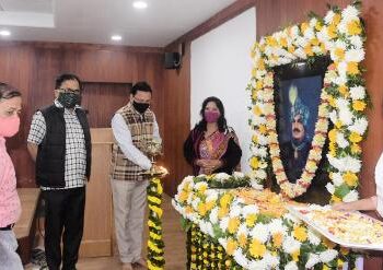 ଓଡ଼ିଶାର ବରପୁତ୍ର ରାଜା ରାମଚନ୍ଦ୍ର ମର୍ଦ୍ଦରାଜ ଦେଓଙ୍କ ୧୨୨ତମ ଜୟନ୍ତୀ ଅବସରରେ ରାଜ୍ୟ ସୂଚନା ଓ ଲୋକସଂପର୍କ ବିଭାଗ ପକ୍ଷରୁ ଶ୍ରଦ୍ଧାଞ୍ଜଳି