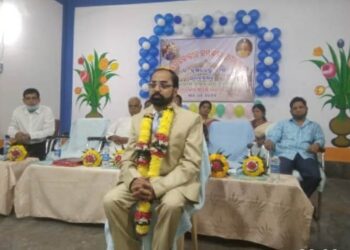 ପାରଳାଖେମୁଣ୍ଡି ସ୍ଥିତ ମହାରାଜଙ୍କ ବାଳକ ଉଚ୍ଚ ବିଦ୍ୟାଳୟର ପ୍ରଧାନଶିକ୍ଷକ ଡ.ବୃଷକେତୁ ଦାସଙ୍କୁ ଅବସରକାଳୀନ ସମ୍ବର୍ଦ୍ଧନା ଜ୍ଞାପନ