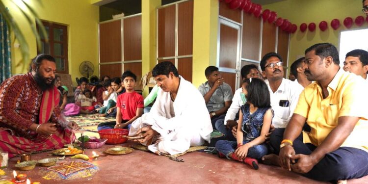 ଅରୁଣ ସାହୁଙ୍କ ଛାତିତଳେ ରହିଚି ଏକ ମା’ର ହୃଦୟ..