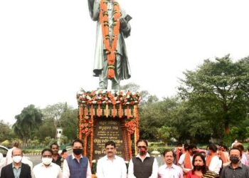 ଉତ୍କଳଗୌରବ ମଧୁସୂଦନ ଦାସଙ୍କ ଶ୍ରାଦ୍ଧଦିବସ ଅବସରରେ ରାଜ୍ୟ ସୂଚନା ଓ ଲୋକସଂପର୍କ ବିଭାଗ ତରଫରୁ ଭକ୍ତିପୂତ ଶ୍ରଦ୍ଧାଞ୍ଜଳି