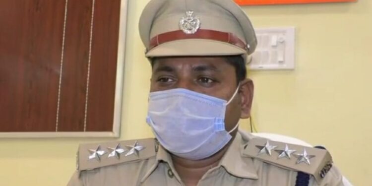 ଗଜପତି ଜିଲ୍ଲାର ଅପହଞ୍ଚ ଓପାହାଡିଆ ଅଞ୍ଚଳରେ ଅତ୍ୟାଧୁନିକ ଡ୍ରୋନଦ୍ବାରା ଗଞ୍ଜେଇ ଚାଷ କୁ ସମୂଳେ ଉତ୍ପାଟନ କରିବାକୁ ପ୍ରୟାସ ଆରମ୍ଭ କରିଛିଜିଲ୍ଲା ପ୍ରଶାସନ ଓ ଅବକାରୀ ବିଭାଗ