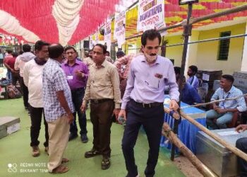 ବୁଥ ଅଭିମୁଖେ ବାହାରିଲେ ପୋଲିଂ ପାର୍ଟି , ପ୍ରଶାସନ ତରଫରୁ ସୁରକ୍ଷା ବ୍ୟବସ୍ଥା ,୨୪ରେ ହେବ ଭାଗ୍ୟ ପରୀକ୍ଷା