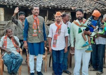 ବିଜେପିରେ ସାମିଲ ହେଲେ ପଞ୍ଚାୟତ ବିଜୁ ଯୁବ ବାହିନୀ ସଂପାଦକ ଲିଙ୍ଗରାଜ ପଟେଲ:ଜନସମ୍ପର୍କ ଯାତ୍ରା