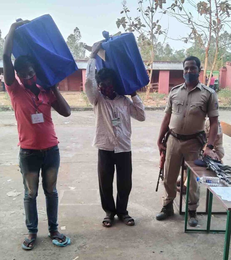ରଣପୁର ୨୧ ନମ୍ବର ଜୋନରେ ବିଜେଡିର ପ୍ରାର୍ଥୀନୀ ରଜନୀରାଣୀ ପଟ୍ଟନାୟକ ବିଜେପି ପ୍ରାର୍ଥୀନୀ ଙ୍କୁ ୨,୯୦୭ ଭୋଟରେ ହରାଇ – ବିଜୟୀ ହୋଇଛନ୍ତି