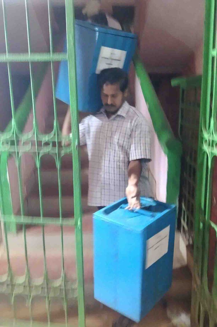 ରଣପୁର ୨୧ ନମ୍ବର ଜୋନରେ ବିଜେଡିର ପ୍ରାର୍ଥୀନୀ ରଜନୀରାଣୀ ପଟ୍ଟନାୟକ ବିଜେପି ପ୍ରାର୍ଥୀନୀ ଙ୍କୁ ୨,୯୦୭ ଭୋଟରେ ହରାଇ – ବିଜୟୀ ହୋଇଛନ୍ତି