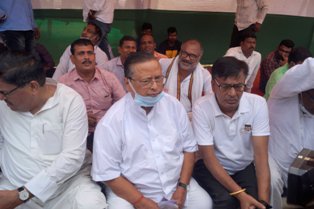 ତୈଳ ଓ ଗ୍ୟାସ ଦର ପ୍ରତିବାଦରେ କଂଗ୍ରେସର ମହଙ୍ଗାଇ ମୁକ୍ତ ଧାରଣା କାର୍ଯ୍ୟକ୍ରମ