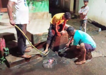 ନଳା ସଫା କଲେ କର୍ପୋରେଟର ଶିବ ବେହେରା