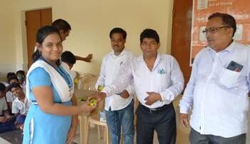 ନୂଆଗାଁ ହାଇସ୍କୁଲ୍ ରେ ଆର୍ଟ ଅଫ ଗିଭିଙ୍ଗ ଡେ ପାଳିତ