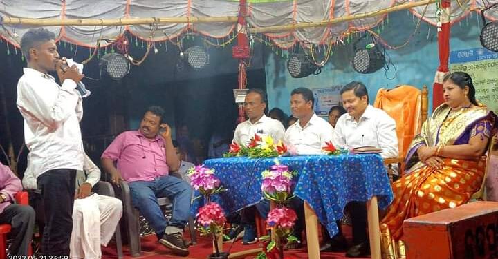 ଶନିଶ୍ଚର ଦେବ ଙ୍କ ବାର୍ଷିକ ଉତ୍ସବରେ ଯୋଗ ଦେଲେ ଦଶପଲ୍ଲା ବିଧାୟକ