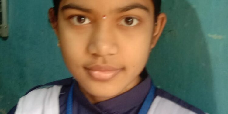 ଗଣିତ ମେଧା ବୃତ୍ତି ପରୀକ୍ଷା ରେ କୁମାରୀ ଶ୍ରୀୟାଁଶ୍ରୀ (81%) ପ୍ରତିଶତ ନମ୍ବର ରଖି : କଳାହାଣ୍ଡି ଜିଲ୍ଲା ପାଇଁ ଗର୍ବ ଗୌରବ ଆଣି ଦେଇଛନ୍ତି