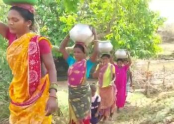 ବାଲିଗୁଡା : ଟୋପାଏ ପାଣିପାଇଁ କଲବଲ ହେଉଛନ୍ତି ଅରାକାମ୍ବା ଗ୍ରାମର ୭୦ରୁ ଉର୍ଦ୍ଧ୍ବ ପରିବାର