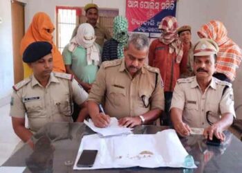 ମୋବାଇଲ ଫୋନର କରାମତି : ପାଞ୍ଚ ଜଣିଆ ଡକାୟତ ଗ୍ୟାଙ୍ଗକୁ ବାନ୍ଧିଲା ଟିକାବାଲି ପୁଲିସ