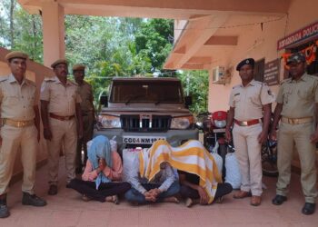 କ୍ୱିଣ୍ଟାଲରୁ ଊର୍ଦ୍ଧ୍ଵ ଗଞ୍ଜେଇ ସହ ୪ ଗିରଫ : ଗାଡି ଓ ବାଇକ ୨ ଜବତ 