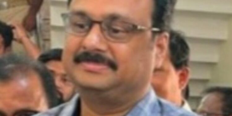 ମାନସ ମଙ୍ଗରାଜଙ୍କୁ ବିଜେଡ଼ି ଦଳ ପକ୍ଷରୁ ରାଜ୍ୟସଭା ପ୍ରାର୍ଥୀ କରାଯାଇ ଥିବାରୁବିଭିନ୍ନ ମହଲରୁ ତାଙ୍କୁ ଅଭିନନ୍ଦନ ସୁଅ ଛୁଟିଛି