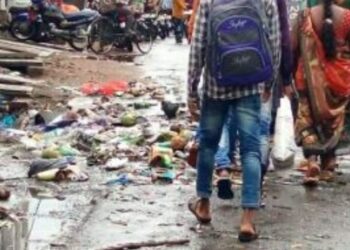  ପାରଳାଖେମୁଣ୍ଡି ସହରରେ ଅସରାଏ ବର୍ଷା ର : ପାରଳାଖେମୁଣ୍ଡି  ପୌରପରିଷଦ କାର୍ଯ୍ୟାଳୟ ଚିତ୍ର
