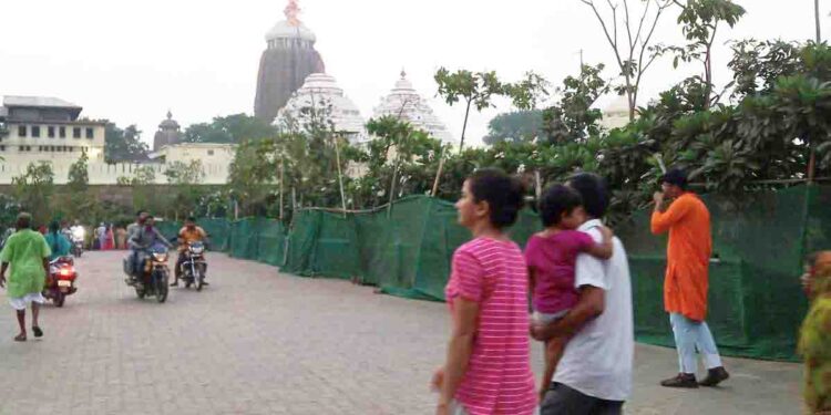 ଶ୍ରୀମନ୍ଦିରର ସୌନ୍ଦର୍ଯ୍ୟକରଣ ବୃଦ୍ଧି କରୁଥିବା ପ୍ରକଳ୍ପ ପାଲଟିଛି – ଅପରାଧ ର ଗନ୍ତା ଘର