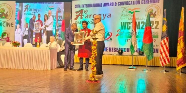 ଯୁବ ଡକ୍ଟର ନରସିଂହ ପ୍ରସାଦ ଚରତିଙ୍କୁ ସର୍ବୋତ୍ତମ ପଦକ “ଆରୋଗ୍ୟରତ୍” ୨୦୨୨ ” ରେ ଭୂଷିତ