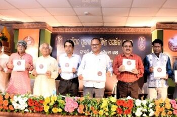 ସର୍ବଭାରତୀୟ ସ୍ତରେ ଓଡ଼ିଆ ଶିଳ୍ପୀମାନଙ୍କ କଳାକୃତିର ବହୁ ଚାହିଦା ରହିଛି : ମନ୍ତ୍ରୀ ଶ୍ରୀ ପାଣିଗ୍ରାହୀ