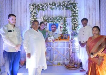ଅଭୁଲା ସ୍ମୃତିରେ ପ୍ରାଣକୃଷ୍ଣ ପୂର୍ବତନ ବନ ବିଭାଗ ଅଧିକାରୀ : ଈଶାନେଶ୍ୱର ମନ୍ଦିର କମିଟିର ସଭାପତି ପ୍ରାଣକୃଷ୍ଣ ପାଣିଗ୍ରାହୀଙ୍କ – ପ୍ରଥମ ଶ୍ରାଦ୍ଧବାର୍ଷିକୀରେ ଭାବ ବିହ୍ୱଳ ଶ୍ରଦ୍ଧାଞ୍ଜଳି