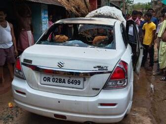 କାର ରେ ନିଆଁ ଲାଗି ପୋଡ଼ିଗଲା ଘର, ନିଆଁ ଲାଗିବାର କାରଣ ଅସ୍ପଷ୍ଟ