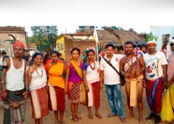 ଗଜପତି ଜିଲ୍ଲାର ମୋହନା ବ୍ଲକ ଅନ୍ତର୍ଗତ ଦମଦୁଆ ଗ୍ରାମ ଠାରେ ଆଦିବାସୀଙ୍କ ସଡ୍ରା ପର୍ବ ଆରମ୍ଭ