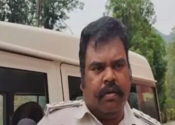 ୩୦ହଜାର ଟଙ୍କାରେ ମିଳିବ ଦେଢ଼ ଲକ୍ଷ ଟଙ୍କାର ବାଇକ ମିଳିବବୋଲି : ଲକ୍ଷାଧିକ ଟଙ୍କା ଠକି ନେଇଥିବା ଆନ୍ଧ୍ର ପ୍ରଦେଶର ଜଣେ ଯୁବକ – ସେରଙ୍ଗ ପୋଲିସ ଦ୍ୱାରା ଗିରଫ