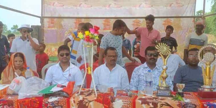 ଜୟ ମା ଦୁର୍ଗା କ୍ରିକେଟ ଟୁର୍ଣ୍ଣାମେଣ୍ଟ ଉଦଘାଟିତ – ମାଲକାନଗିରି