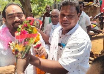 ବିଧାନସଭାର ବାଚସ୍ପତି ବିକ୍ରମ କେଶରୀ ଆରୁଖ : ଓଡ଼ଗାଁରେ ପହଞ୍ଚି – ଶ୍ରୀ ରଘୁନାଥ ଜୀଉଙ୍କୁ ଦର୍ଶନ