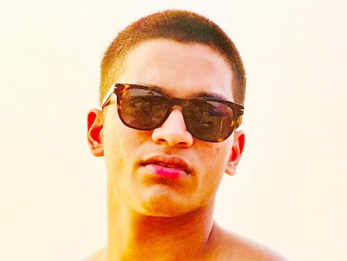 ବିଶିଷ୍ଟ ସିନେମା ନିର୍ମାତା ନୀଳମାଧବ ପଣ୍ଡାଙ୍କ ପୁଅ ଆତ୍ମନ ପଣ୍ଡାଙ୍କ ପ୍ରଥମ ମ୍ୟୁଜିକ୍ ଭିିଡିଓ “ଫ୍ରିୱିକଥ୍ରୀଡି’