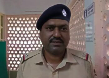 ଗଜପତି ଜିଲ୍ଲା ମୋହନା ଥାନାର ଏଏସଆଇ ଏଲ ଭି ପ୍ରସାଦଙ୍କ ମହାନତା ନେଇ ଏ ଅଞ୍ଚଳରେ ଚର୍ଚ୍ଚାର ବିଷୟ ପାଲଟିଛି