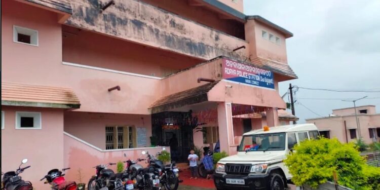 ଗଜପତିଜିଲ୍ଲା ଅଡବାଥାନା : ଦମାଦୁଆଗ୍ରାମର ନିଖୋଜ ନାବାଳିକା ବିଶାଖାପାଟଣାରୁ ଉଦ୍ଧାର କଲା – ଅଡବା ପୋଲିସ