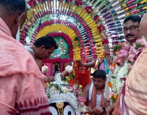 ବୌଦ୍ଧର ପ୍ରସିଦ୍ଧ ବାହୁଡା ଯାତ୍ରା ମହାସମାରୋହରେ ପାଳିତ : ତିନି ଠାକୁରଙ୍କୁ ମନ୍ଦିରରୁ ଗୋଟିପହଣ୍ଡିରେ ଅଣାଯାଇଥିଲା