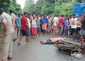 ମାଲକାନଗିରି ଥାନା ଏମଭି-୧୬ ଗ୍ରାମ ନିକଟରେ : ମର୍ମନ୍ତୁଦ ସଡ଼କ ଦୁର୍ଘଟଣା – ମଟର ସାଇକେଲ ଚାଳକଙ୍କ ଘଟଣା ସ୍ଥଳରେ ମୃତ୍ୟୁ