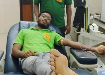 ମାଲକାନଗିରି ମୁଖ୍ୟ ଚିକିତ୍ସାଳୟ ରେ : 108 ଆମ୍ବୁଲାନ୍ସ ଡ୍ରାଇଭର୍ ଙ୍କ ମହାନତା