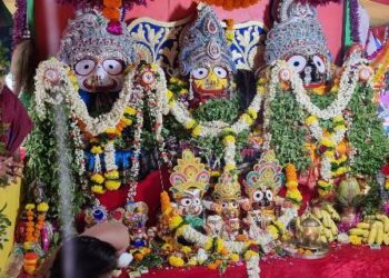 ନଭି ମୁମ୍ବାଇରେ ରଥଯାତ୍ରା , ଛେରାପହଁରା କଲେ ଓଡ଼ିଆ ପୁଅ, ବର୍ଷାରେ ରଥ ଟାଣିଲେ ଭକ୍ତ
