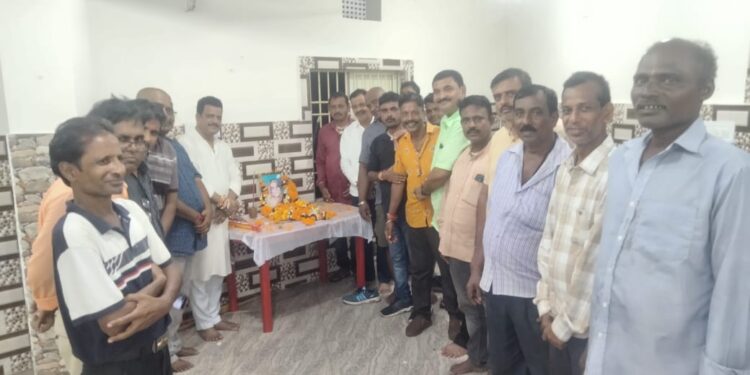 ଜଗତସିଂହପୁର ମ୍ୟୁନିସିପାଲଟି ର ପୂର୍ବତନ ଚେୟାରମ୍ୟାନ୍ ମିନତି ରାଉତ ଙ୍କ : ଏକାଦଶ ରେ ଆୟୋଜିତ ହୋଇଥିବା – ସ୍ମୃତି ସଭା