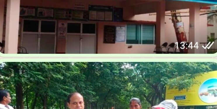 ଖଜୁରୀପଦା ଗୋଷ୍ଟି ସ୍ବାସ୍ଥ୍ୟ କେନ୍ଦ୍ରର ଭାରପ୍ରାପ୍ତ ଅଧିକାରୀଣୀ ଙ୍କ ବିରୁଦ୍ଧରେ ଦୁର୍ନୀତି ଓ ଅସଦ ବ୍ୟବହାର ନେଇ ଉପଜିଲ୍ଲପାଳଙ୍କୁ ସ୍ମାରକ ପତ୍ର ପ୍ରଦାନ